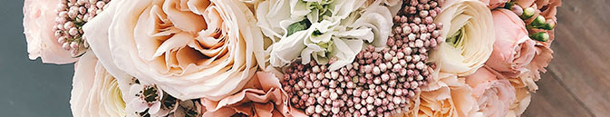 заказывайте цветы в местном магазине в Шлиссельбурге от Гранд-Флора